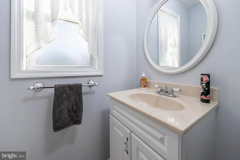390 Megan Dr, Mickleton, NJ 08056 photo 16