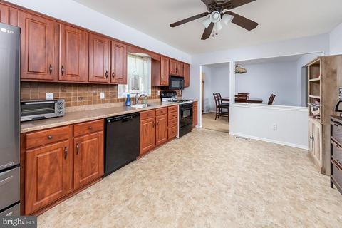 390 Megan Dr, Mickleton, NJ 08056 photo 7