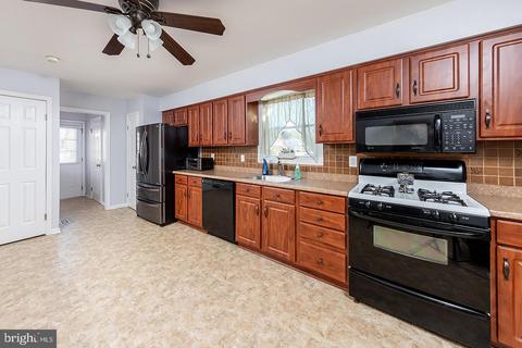 390 Megan Dr, Mickleton, NJ 08056 photo 8