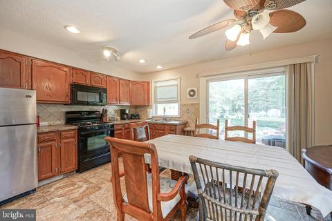 157 Sharps Rd, Williamstown, NJ 08094 photo 9