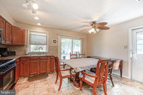 157 Sharps Rd, Williamstown, NJ 08094 photo 8
