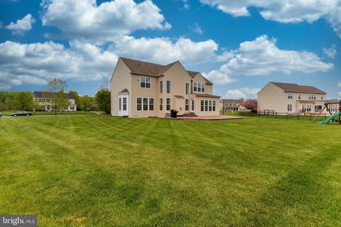 231 Bartlett Dr, Mickleton, NJ 08056 photo 4