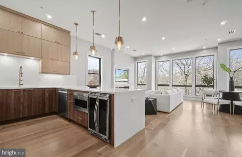 160 Central Ave #3, Jersey City, NJ 07307