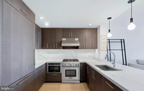 1400 Hudson St #807, Hoboken, NJ 07030
