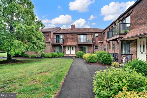 110 Westminster Pl #110 2ND, Flemington, NJ 08822