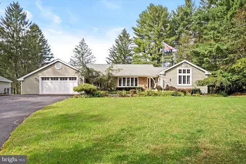 128 Rocktown Lambertville Rd, Lambertville, NJ 08530