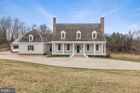 2 Peach Tree Ln, Lebanon, NJ 08833
