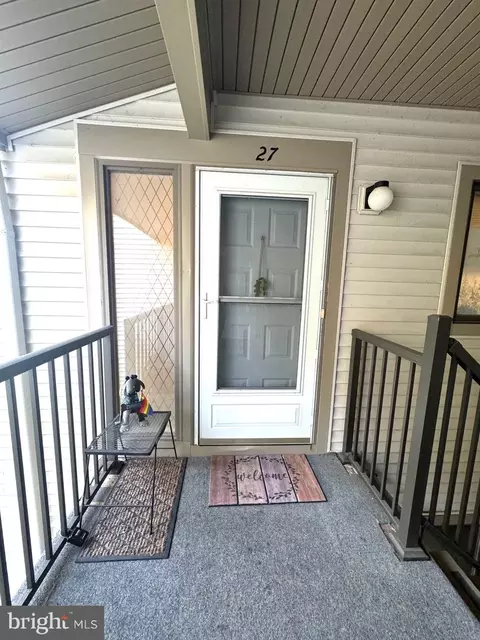 Exterior - 27 Sam Bonnell Dr, Clinton, NJ 08809 photo 3 of 4