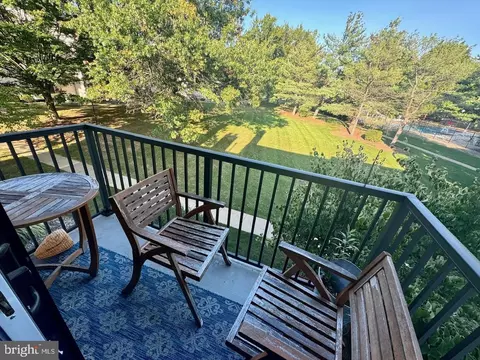 Exterior - 27 Sam Bonnell Dr, Clinton, NJ 08809 photo 2 of 4