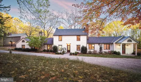 169 Mountain Rd, Ringoes, NJ 08551