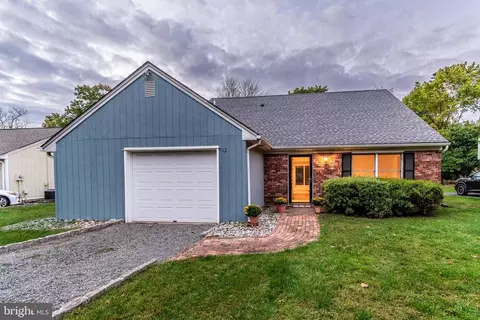 12 Northfield Ct, Lambertville, NJ 08530
