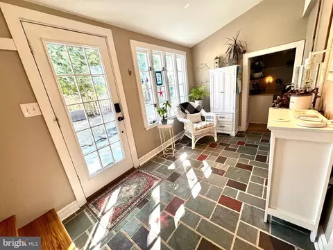16 E Main St, Flemington, NJ 08822 photo 8