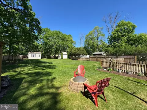 16 E Main St, Flemington, NJ 08822 photo 2
