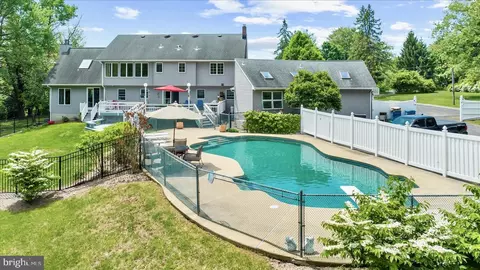 Exterior - 591 Route 579, Hampton, NJ 08827 photo 4 of 12