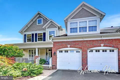 300 Holcombe Way, Lambertville, NJ 08530