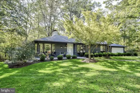 75 Pine Hill Rd, Stockton, NJ 08559