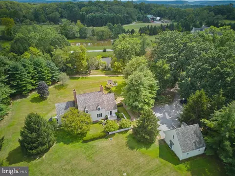 925 Sergeantsville Rd, Stockton, NJ 08559