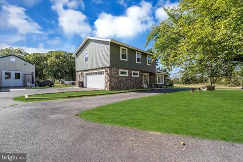 70 Mackenzie Rd, Hampton, NJ 08827 photo 11