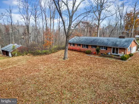 106 Rocktown Rd, Ringoes, NJ 08551
