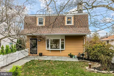 10 Lincoln Ave, Lambertville, NJ 08530