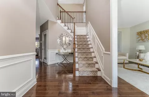 2 Elm Dr, Clinton, NJ 08809 photo 2