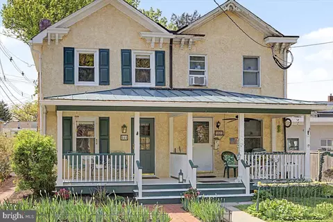 161 N Main St, Lambertville, NJ 08530
