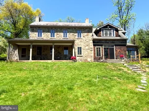 130 Shire Rd, Milford, NJ 08848