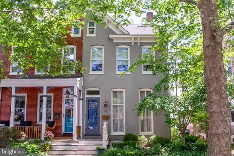 55 Elm St, Lambertville, NJ 08530