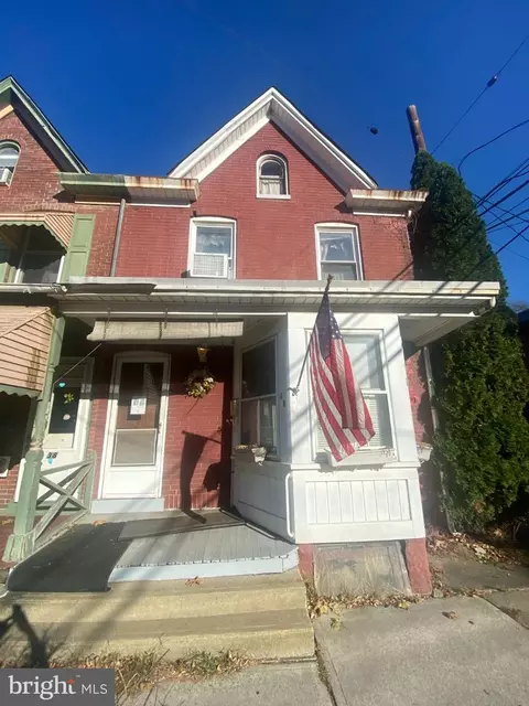 40 S Union St, Lambertville, NJ 08530