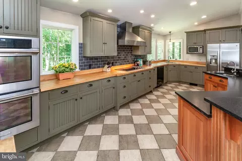 Kitchen - 35 Worman Rd, Stockton, NJ 08559 photo 2 of 7