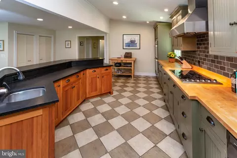 Kitchen - 35 Worman Rd, Stockton, NJ 08559 photo 3 of 7