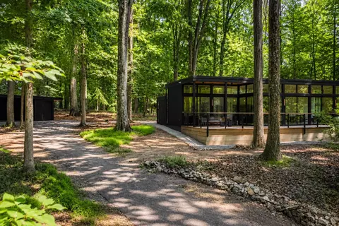 74 Brookville Hollow Rd, Stockton, NJ 08559