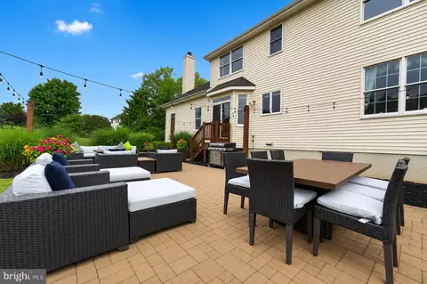 Exterior - 4 Riverview Ct, Ringoes, NJ 08551 photo 9 of 12