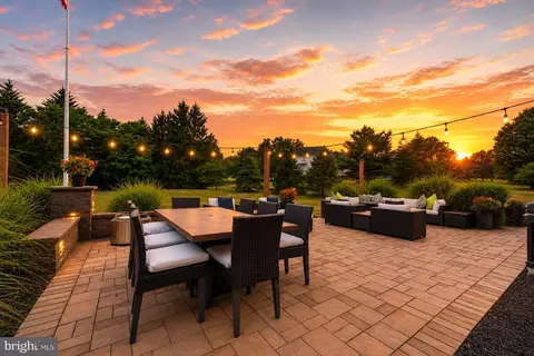 Exterior - 4 Riverview Ct, Ringoes, NJ 08551 photo 10 of 12
