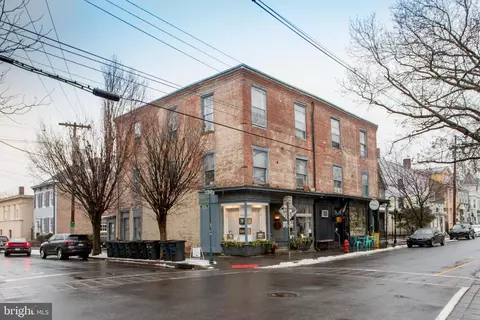 45 N Union St, Lambertville, NJ 08530