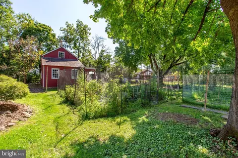 Exterior - 31 E Main St, Flemington, NJ 08822 photo 10 of 12