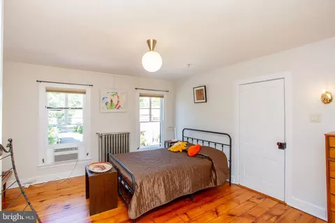 Bedroom - 31 E Main St, Flemington, NJ 08822 photo 2 of 8