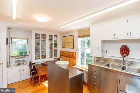 Kitchen - 31 E Main St, Flemington, NJ 08822 photo 3 of 4