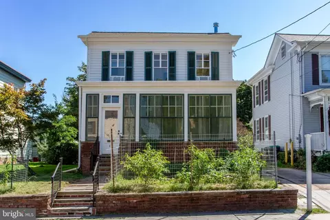 Exterior - 31 E Main St, Flemington, NJ 08822 photo 2 of 12
