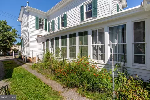 Exterior - 31 E Main St, Flemington, NJ 08822 photo 5 of 12