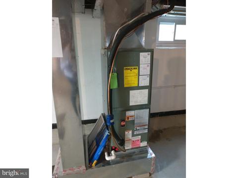 74 Main Blvd, Ewing, NJ 08618 photo 25