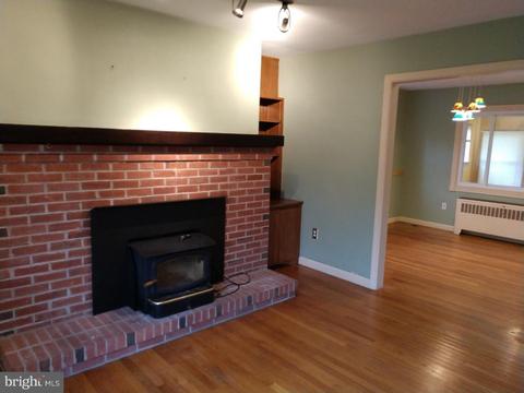 74 Main Blvd, Ewing, NJ 08618 photo 6