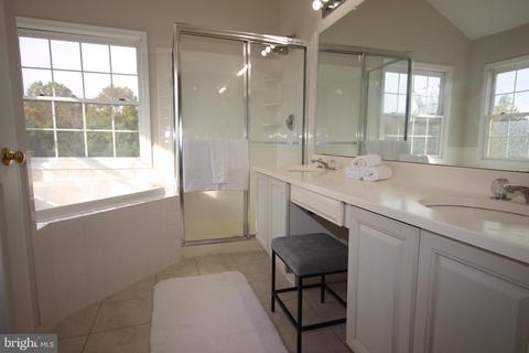 4 Chicory, Pennington, NJ 08534 photo 28