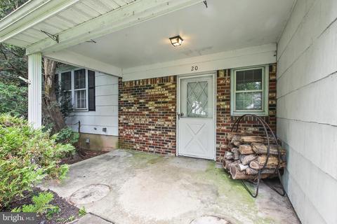 20 David Dr, Ewing, NJ 08638 photo 2