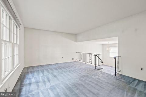 20 David Dr, Ewing, NJ 08638 photo 4