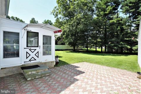 21 Diane Dr, Ewing, NJ 08628 photo 5