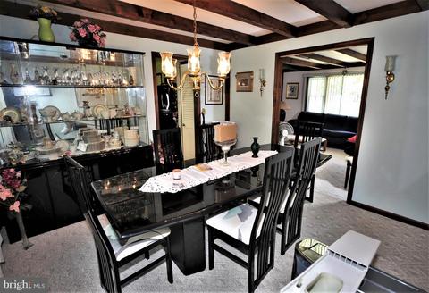 21 Diane Dr, Ewing, NJ 08628 photo 23