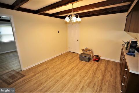 21 Diane Dr, Ewing, NJ 08628 photo 32