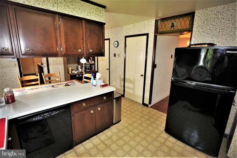 21 Diane Dr, Ewing, NJ 08628 photo 25