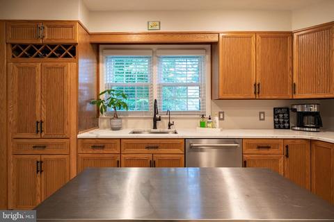 24 Farm Rd, Ewing, NJ 08638 photo 19